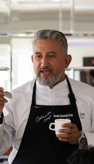 Aldea Global Gastronómica: Innovación en Equipos e Instalaciones de Restauración con el Mgtr. Fabián de Jesús Castañeda Orozco, de la Universidad ECCI – Colombia Aldea Global Gastronómica: Innovación en Equipos e Instalaciones de Restauración con el Mgtr. Fabián de Jesús Castañeda Orozco, de la Universidad ECCI – Colombia