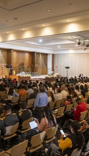 I Festival de Villancicos en inglés "Bells & Voices"