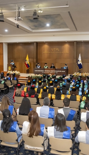 Sesión Solemne Honoris Causa | Dr. Adrián Escudero