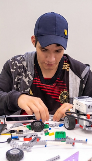 FIRST LEGO en el Innova Fest UTPL FIRST LEGO en el Innova Fest UTPL
