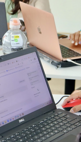 Curso de formación docente: Diseño de proyectos de innovación y su divulgación. Uso de herramientas IA para automatización de procesos Curso de formación docente: Diseño de proyectos de innovación y su divulgación. Uso de herramientas IA para automatización de procesos