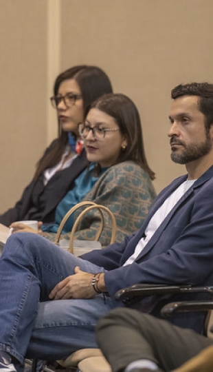 Café Científico UTPL | Innovación y Emprendimiento en el Derecho. Café Científico UTPL | Innovación y Emprendimiento en el Derecho.