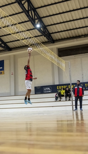 Final de Ecuavoley XVI Olimpiadas UTPL 2025 Final de Ecuavoley XVI Olimpiadas UTPL 2025