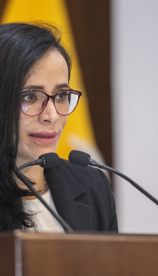 Imposición de mandiles a estudiantes de Fisioterapia