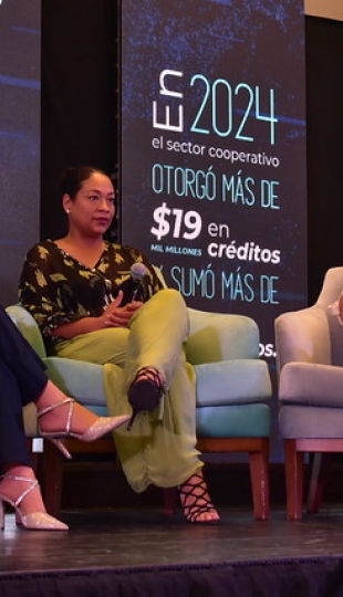 UTPL presente en el I Summit de Cooperativas de Ahorro y Crédito en Guayaquil UTPL presente en el I Summit de Cooperativas de Ahorro y Crédito en Guayaquil