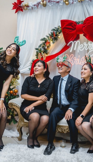 Cenas de navideñas UTPL 2025