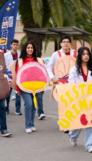 Desfile de Promociones y Ginkana – 25 Años de Medicina UTPL Desfile de Promociones y Ginkana – 25 Años de Medicina UTPL