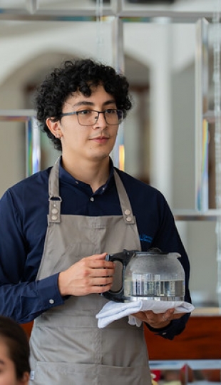 Aldea Global Gastronómica: Innovación en Equipos e Instalaciones de Restauración con el Mgtr. Fabián de Jesús Castañeda Orozco, de la Universidad ECCI – Colombia Aldea Global Gastronómica: Innovación en Equipos e Instalaciones de Restauración con el Mgtr. Fabián de Jesús Castañeda Orozco, de la Universidad ECCI – Colombia