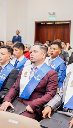 Décimo Quinta Promoción de Graduados ESCOP UTPL