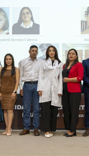 Ceremonia de imposición de mandiles a los estudiantes de 7mo ciclo de la carrera de Psicología Clínica