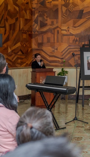 Exposición fotográfica por los 50 años de la presencia del Instituto Id de Cristo Redentor, Misioneras y Misioneros Identes en Ecuador