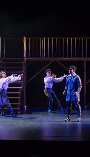 La Compañía de Teatro UTPL conmemoró sus 20 años de trayectoria artística con el estreno de la obra Otelo La Compañía de Teatro UTPL conmemoró sus 20 años de trayectoria artística con el estreno de la obra Otelo