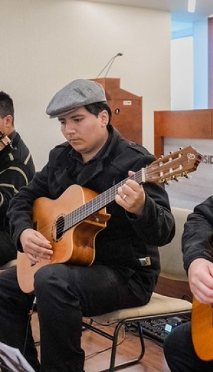 Lanzamiento del libro “Ángel Felicísimo Rojas: contexto, crítica y vanguardismo en la literatura ecuatoriana Lanzamiento del libro “Ángel Felicísimo Rojas: contexto, crítica y vanguardismo en la literatura ecuatoriana