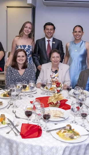 Navidad UTPL 2025 | Cena de Líderes Universitarios Navidad UTPL 2025 | Cena de Líderes Universitarios