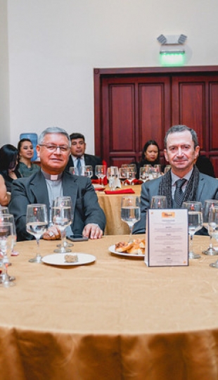 Cenas de navideñas UTPL 2025