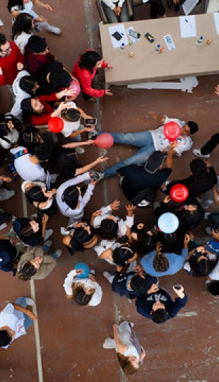 Desfile de Promociones y Ginkana – 25 Años de Medicina UTPL