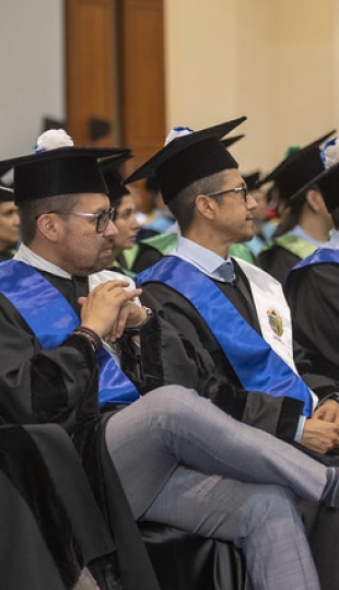 Sesión Solemne Honoris Causa | Dr. Adrián Escudero Sesión Solemne Honoris Causa | Dr. Adrián Escudero
