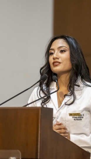 Imposición de mandiles a internos rotativos de la carrera de Nutrición y Dietética – Cohorte mayo 2025 / abril 2026