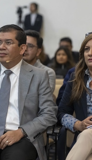 Charla magistral: Familia, la perfección no existe, pero el amor sí
