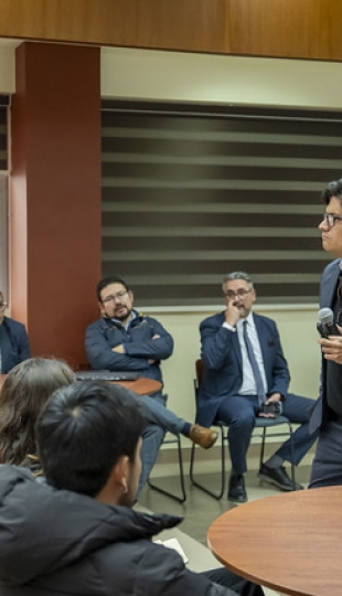 UTPL y Universidad Hemisferios firman convenio de cooperación