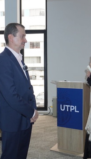 UTPL Conecta Futuro: Presentación de nuevas carreras y develación de imagen por los 50 años de Educación a Distancia