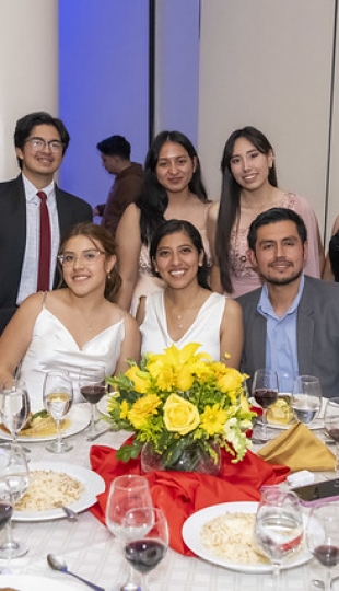 Navidad UTPL 2025 | Cena de Líderes Universitarios Navidad UTPL 2025 | Cena de Líderes Universitarios