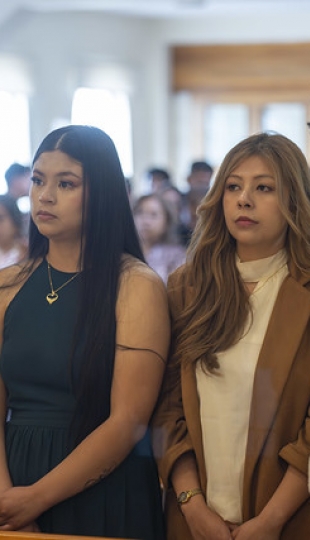 Imposición de mandiles a estudiantes de Fisioterapia