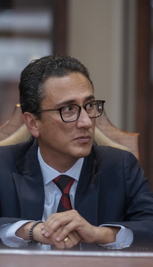 Firma convenio entre la UTPL y el Colegio de Abogados de Loja Firma convenio entre la UTPL y el Colegio de Abogados de Loja