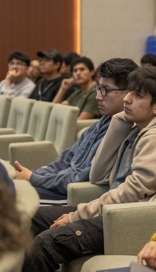 Diálogos Éticos: Impacto del uso de IA en los Trabajos de Integración Curricular Diálogos Éticos: Impacto del uso de IA en los Trabajos de Integración Curricular