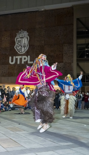 Noches mágicas UTPL 2025