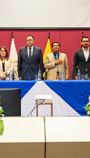 Seminario Jurídico "Manuel Carrión Pinzano" | Reconocimiento a la UTPL por su Aporte Académico en Derecho. Seminario Jurídico "Manuel Carrión Pinzano" | Reconocimiento a la UTPL por su Aporte Académico en Derecho.