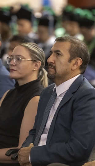 Misa y Sesión Solemne por 54 años UTPL Misa y Sesión Solemne por 54 años UTPL