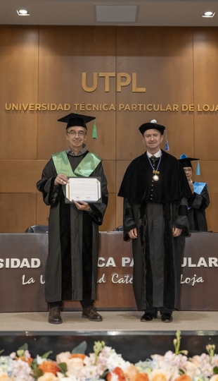 Sesión Solemne Honoris Causa | Dr. Adrián Escudero