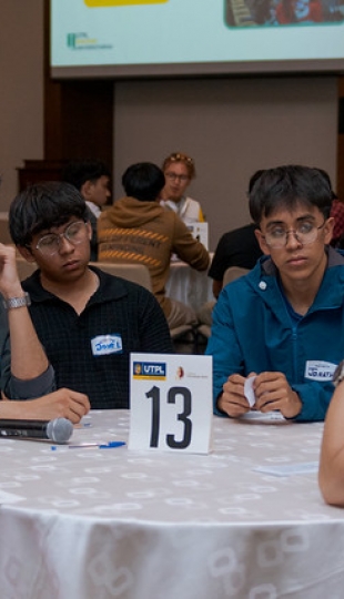 Convivencia de estudiantes de Antropología periodo Octubre 2025 - Febrero 2026 Convivencia de estudiantes de Antropología periodo Octubre 2025 - Febrero 2026