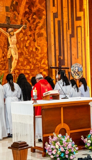 Misa en honor al 66.º Aniversario del Instituto Id de Cristo Redentor Misa en honor al 66.º Aniversario del Instituto Id de Cristo Redentor