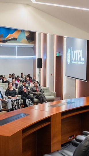 Lanzamiento del libro “Ángel Felicísimo Rojas: contexto, crítica y vanguardismo en la literatura ecuatoriana