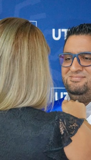 Nuevos profesionales de Galápagos recibieron su título Nuevos profesionales de Galápagos recibieron su título