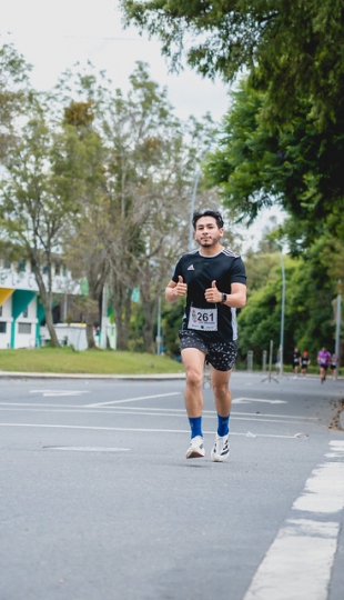 Carrera 5K Pasos Solidarios 2025