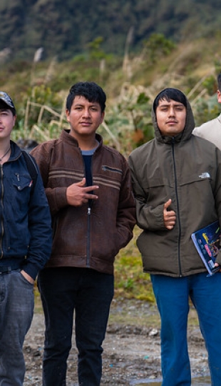 Aldea Global | Taller práctico de Genética con estudiantes de Ingeniería Agropecuaria