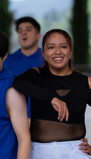 Desfile de Promociones y Ginkana – 25 Años de Medicina UTPL