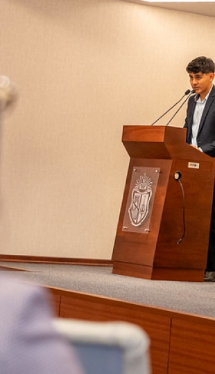 III Premiación de Trabajos de Titulación y de Integración Curricular III Premiación de Trabajos de Titulación y de Integración Curricular