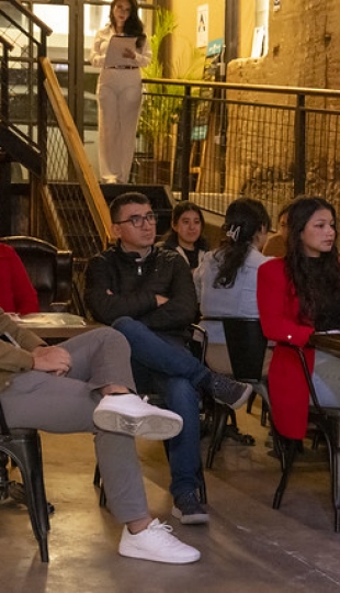 Conversatorio, Emprendimiento y Gestión Empresarial: Liderando el futuro con ideas transformadoras.