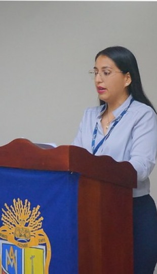 Nuevos profesionales de Galápagos recibieron su título