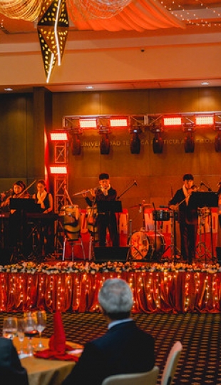 Cenas de navideñas UTPL 2025 Cenas de navideñas UTPL 2025