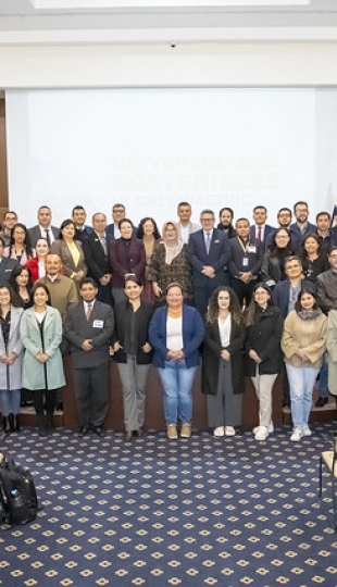 Encuentro Nacional de Universidades Sostenibles UI GreenMetric 2025 Encuentro Nacional de Universidades Sostenibles UI GreenMetric 2025