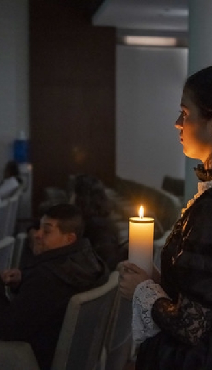 Imposición de Indumentaria a los estudiantes de Enfermería Imposición de Indumentaria a los estudiantes de Enfermería