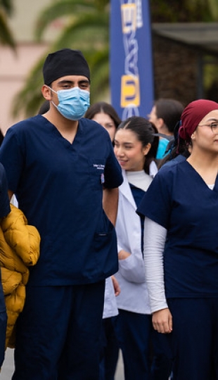 Desfile de Promociones y Ginkana – 25 Años de Medicina UTPL Desfile de Promociones y Ginkana – 25 Años de Medicina UTPL