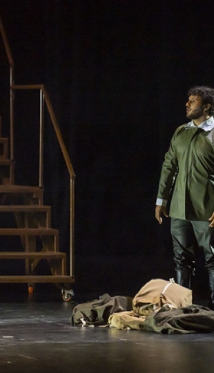 La Compañía de Teatro UTPL conmemoró sus 20 años de trayectoria artística con el estreno de la obra Otelo La Compañía de Teatro UTPL conmemoró sus 20 años de trayectoria artística con el estreno de la obra Otelo
