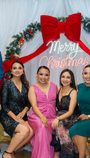 Cenas Navideñas UTPL 2025