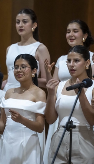 I Festival de Villancicos en inglés "Bells & Voices"